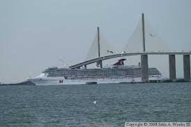 The sunshine skyway bridge carries not only interstate 275, but it multiplexes with us 19 from exit 17 (54 av s) in st. I 275 Us 19 Bob Graham Sunshine Skyway Bridge Saint Petersburg Florida