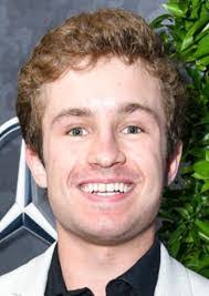 Sean Novak's Instagram, Twitter & Facebook