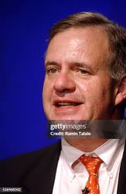 16 Thomas Stemberg Photos & High Res Pictures