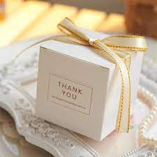 Pack Of 100 Wedding White Favor Boxes With Stickers Cookie Etsy Wedding Favor Boxes Wedding Boxes Wedding Favors Fall