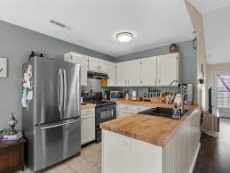 1175 S Oleander Ln, Fayetteville, AR 72704