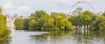 James's park is a 23 hectare (58 acre) park in westminster, central london, the oldest of the royal parks of london. St James S Park Einer Der Koniglichen Parks In London