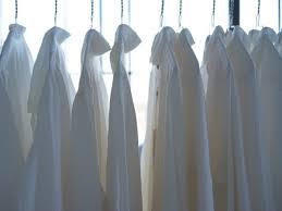 Bahkan, bahan yang satu ini terkenal ampuh dalam menghilangkan berbagai jenis noda pada pakaian. Cara Memutihkan Baju Putih Yang Terlihat Kusam Tshirtbar