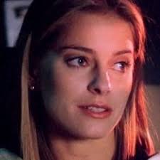 Lee Armstrong's Instagram, Twitter & Facebook