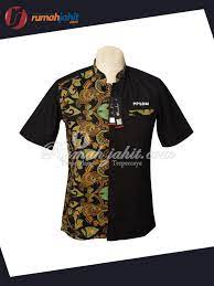 Aku akhirnya menerobos saja lalu membuka celana dan dalam benakku berkecamuk, dia cleaning service, sementara aku dikantor ini cukup punya jabatan yang terpandang. Trend Model 33 Baju Seragam Cleaning Service Jakarta