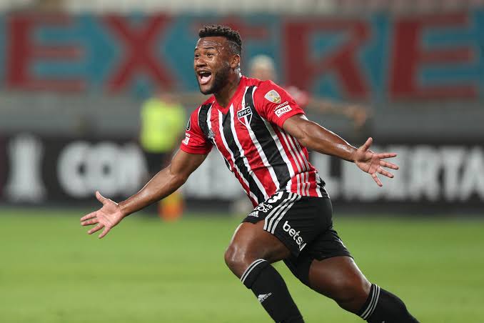 Fora dos planos, Luan deixa o S&atilde;o Paulo ap&oacute;s acordo entre as partes