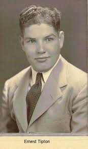 Ernest Tipton's Instagram, Twitter & Facebook