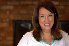 Edlyn Olarte, 1024 Iron Point Rd, Folsom, CA 95630, US