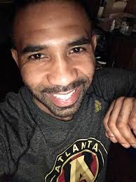 If you want to do something different tonight 🔥 take your plus1 to the  most kinky party in Medellín... I have 2 tickets $100k both or $50k each  (Colombian pesos)... Let me know!