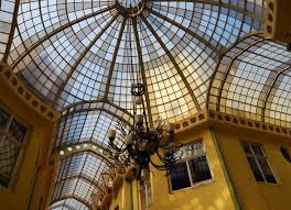 Descopera cele mai importante obiective turistice din romania, europa si alte destinatii. Palatul Vulturul Negru Oradea Obiective Turistice Harta Romaniei