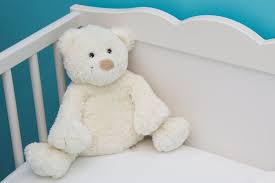 Penjagaan kejururawatan yang rumit di rumah memerlukan yang istimewa. Selamatkah Katil Bayi Anda Lagenda Press