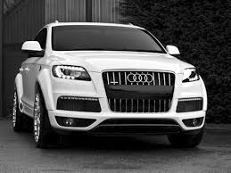 My Other New Dream Car Suv This Is The Audi Q7 Tdi Mid Sized Luxury Suv Starting At Around 44 000 I Loved The Bla Luxury Cars Audi Luxury Suv Dream Cars