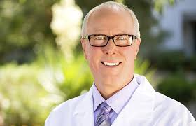 People: Nevada Alumni Association honors John Rhodes as distinguished  alumnus