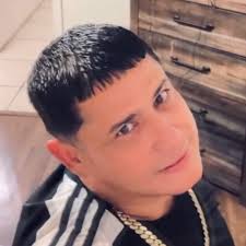 Noticias| En la escena frente a “La Casita” se recopilaron tres casquillos  de pistola calibre 9mm. #WKAQ580⚡