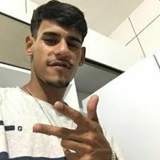 Listen to ME LEVOU PRA TRETA