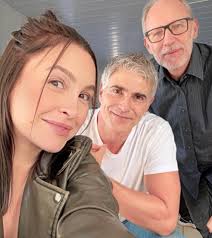 Reynaldo Gianecchini se reúne com Carla Diaz e Marcos Jorge em Curitiba