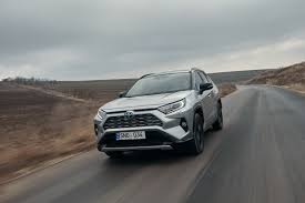 Prețurile pentru un exemplar toyota rav4 ii cu rulaj între 100.000 și 200.000 km variază între 3.500 și 7.800 euro. Test Drive Noua GeneraÅ£ie Toyota Rav4 Hybrid Piataauto Md Site Ul Lumii Auto Din Moldova