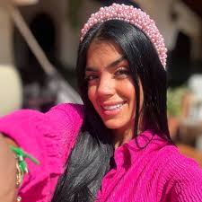 Erika Schwarzgruber y su experiencia con una mala cirugía estética