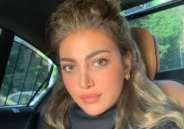 من هي نهى العمروسي والدة المتهمة بقضية الفيرمونت بعد شائعات تدهور حالتها الصحية. Ù‡Ø¯ÙŠØ© Ù…Ù…ÙŠØ²Ø© Ù„Ø±ÙŠÙ‡Ø§Ù… Ø­Ø¬Ø§Ø¬ Ù…Ù† Ø´Ù‚ÙŠÙ‚Ø© Ø²ÙˆØ¬Ù‡Ø§ Ø¨Ù…Ù†Ø§Ø³Ø¨Ø© Ù…Ø³Ù„Ø³Ù„ ÙƒÙ„ Ù…Ø§ Ù†ÙØªØ±Ù‚ Ø®Ø¨Ø± ÙÙŠ Ø§Ù„ÙÙ†