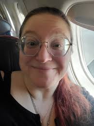 About to take to the skies! See ya soon, Chicago 🥰 #bookharvest  #VeraValentine #chicago #Imbarelyawake