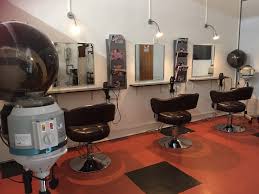 Kedai gunting rambut muslimah taman perling (9,367.43 mi) johor bahru, malaysia 81200. Jas Hair Beauty Salon Perkhidmatan Gunting Rambut Muslimah Melaka