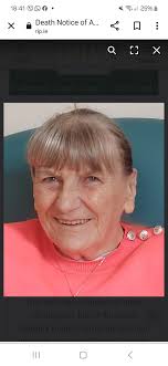 It's with a heavy heart to let everyone know Amy Carrick (nee Melnikoff),  Lee Carrick's wife and loving companion, just passed away Jan 20th. Viewing  will be held Sunday Feb 2nd at