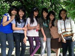 Contoh soal ujian nasional matematika kelas 9 smp/mts. Dalam Suatu Kelas Nilai Rata Rata Ulangan Matematika 18 Orang Siswa Putri 72 Sedangkan Rata Rata Brainly Co Id