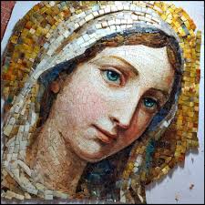 De la oración de hoy, en esta fiesta de la Virgen Decir tu nombre, María,  es decir que la Pobreza compra los ojos de Dios. Decir tu nombre, María, es  decir que