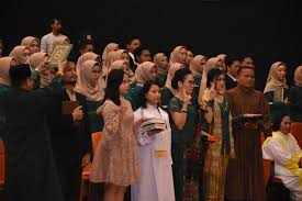 English (us) · español · português (brasil) · français (france) · deutsch. Angkat Sumpah Program Studi Fisioterapi Dan Okupasi Terapi Tahun Akademik 2018 2019 Program Pendidikan Vokasi Universitas Indonesia