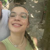 Melanie Coyle's Instagram, Twitter & Facebook