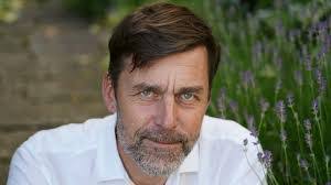 Tim Beam's Instagram, Twitter & Facebook