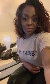 Tisha Mcfadden's Instagram, Twitter & Facebook