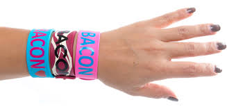 We love a theme, and even if you can't host your usual super bowl party this year, it's still fun to go big with decorations. Boys Girls 12 Pcs Silicone Snap On Bacon Themed Bracelet Set Novelty Accessories Frog Sac Slap Bracelets For Kids Great Party Favors And Party Supplies Frogsac Bracelets Toys Games Pogrebnoneven Rs