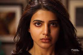 Samantha speaks about her love story with naga chaitanya and also the craziest thing done by him. Photos Of The Gorgeous Samantha Akkineni In Rajugarigadhi2