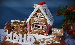 Miere, zahar, unt, faina, oua, scortisoara, anason, coriandru, cuisoare, nucsoara, ienibahar, praf de copt, lapte. Reteta Casuta Din Turta Dulce