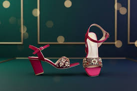 Elevate your evening look with these stunning hand embroidered block heels Shipping 🌎: www.millishoes.com Available at @millishoes Mall Road Lahore #millishoes #stepbeyond #since1978