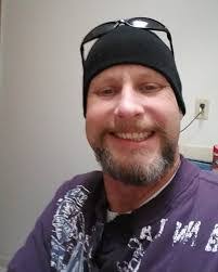 Shannon Halverson's Instagram, Twitter & Facebook