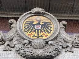 Geben sie jetzt ihre bewertung für deutsche bank filiale in hamburg ab. Adler Mosaik Deutsche Bank Alter Wall 37 Hamburg Germany Mosaics On Waymarking Com