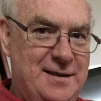 200+ perfiles de «Pencek»