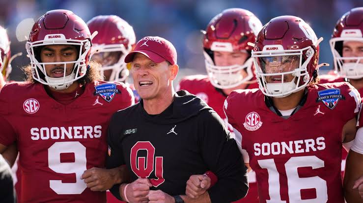 To stop a backslide, Brent Venables will go back to the basics