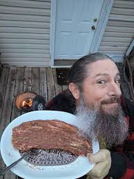 Little Smokey Joe always treats me right. Flat iron steak (1.3lb). 5min  48sec one side, 6min 22sec other side +2min all damper shutdown. *also  searching Amazon for beard nets lol*