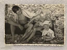 ФОТО *СЕМЬЯ НА МОРЕ*, КУПАЛЬНИКИ, КУПАНИЕ, ОТДЫХ, КУРОРТ, ПЛЯЖ, МОРЕ,  ЭМОЦИИ, НЮ, УЛЫБКА — покупайте на Auction.ru по выгодной цене. Лот из  Нижегородская область, Нижний Новгород. Продавец corr53. Лот 282181969251327