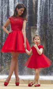 Zudem sind häufig mehrere anproben. 1001 Ideen Fur Rotes Kleid Welche Schuhe Zu Wahlen Abendkleid