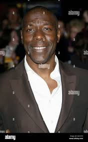 Actor gary beadle hi-res stock photography and images