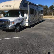 Shop online for thor motor coach freedom elite. 2018 Thor Motor Coach Freedom Elite 30fe Class C Rv For Sale By Owner In Macclesfield North Carolina Rvt Com 304684