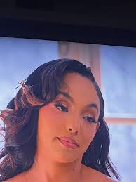 Man did anyone else see it look like the new Trina had a clip or sumthin  sticking out of her braids