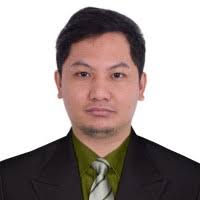 100+ perfiles de «Navarro»