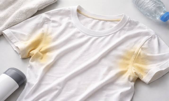 how to remove sweat stains from clothes