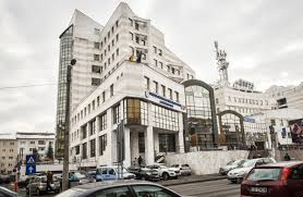 Locuri de munca cu pasaport biometric ! Cum LucreazÄ InstituÈiile Publice Din Sibiu In AceastÄ PerioadÄ Èi Cum Pot Fi Contactate De La