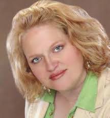 Amy Sartin's Instagram, Twitter & Facebook